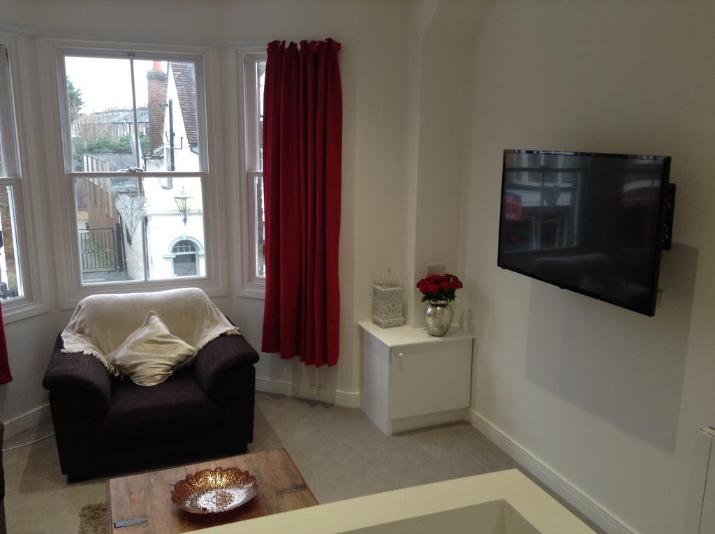 Central Windsor Apartments 객실 사진
